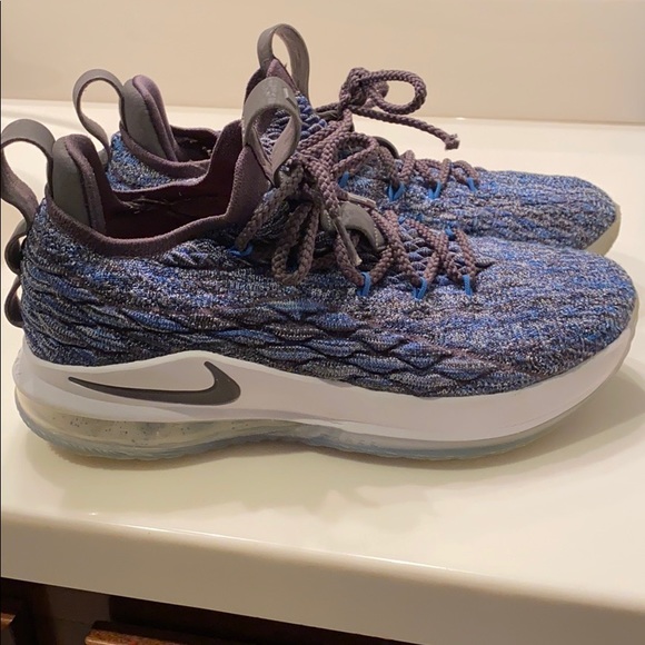 lebron 15 low blue